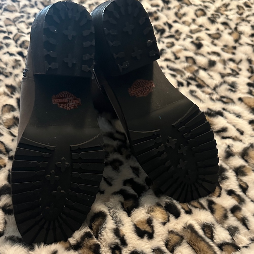Harley Davidson Studded Brown Ankle Boots size 9M - Picture 6 of 8